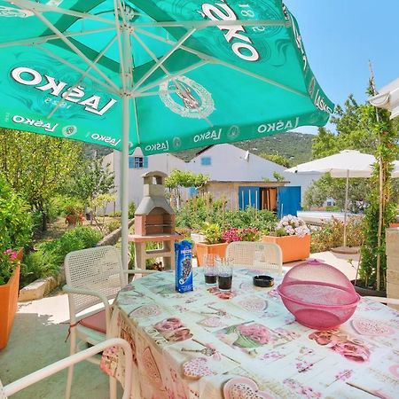 Apartment Kaleta Sveti Jakov ภายนอก รูปภาพ