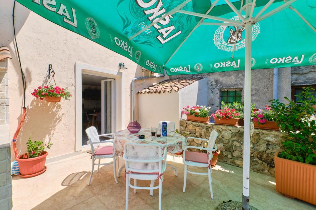 Apartment Kaleta Sveti Jakov ภายนอก รูปภาพ