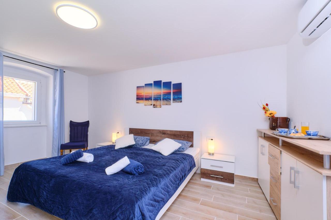 Apartment Kaleta Sveti Jakov ภายนอก รูปภาพ